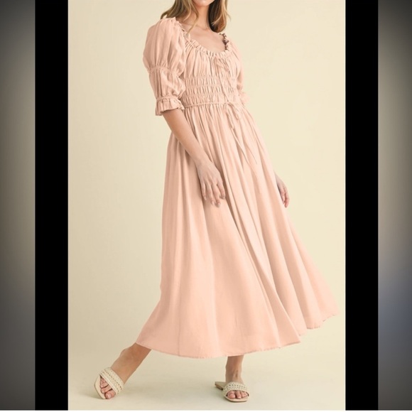 Absolutely stunning midi dress in Blush by Camellia. Size large. - Picture 3 of 4